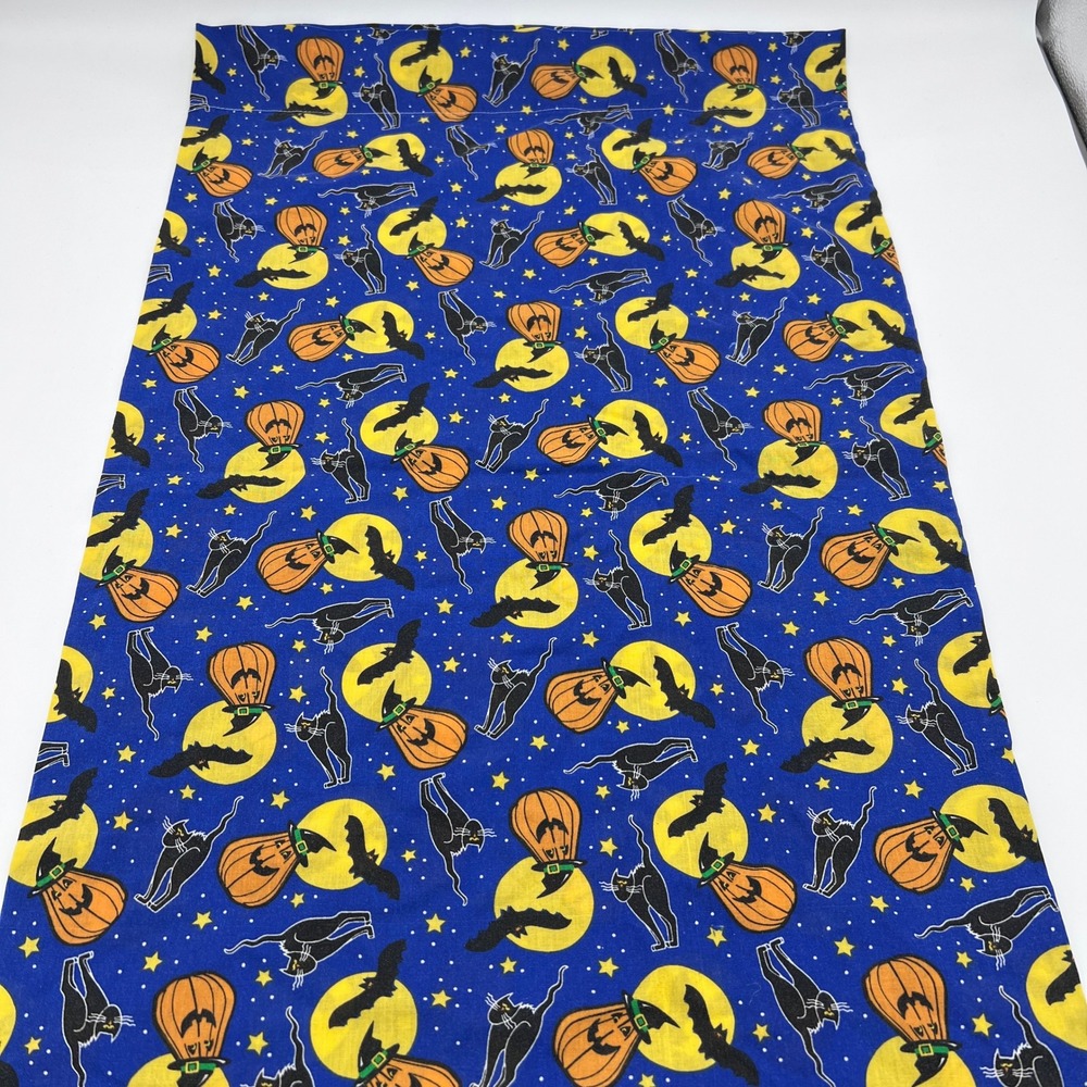 Halloween Pillowcase Vintage Style Unisex Standard Spooky Kitsch